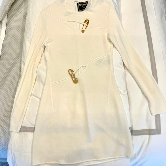 Fendi x Versace - Picture 3 of 6